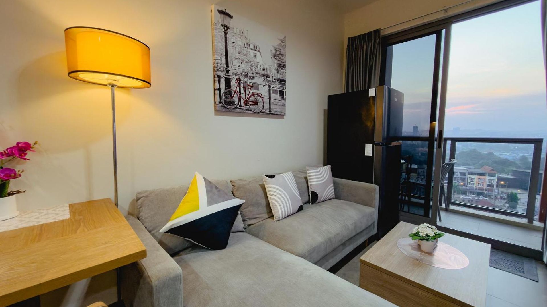 อพาร์ทเม้น Skyline Serenity By Mountain Park Pattaya