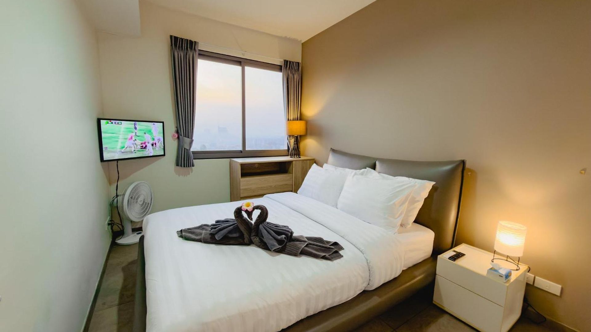 อพาร์ทเม้น Skyline Serenity By Mountain Park *