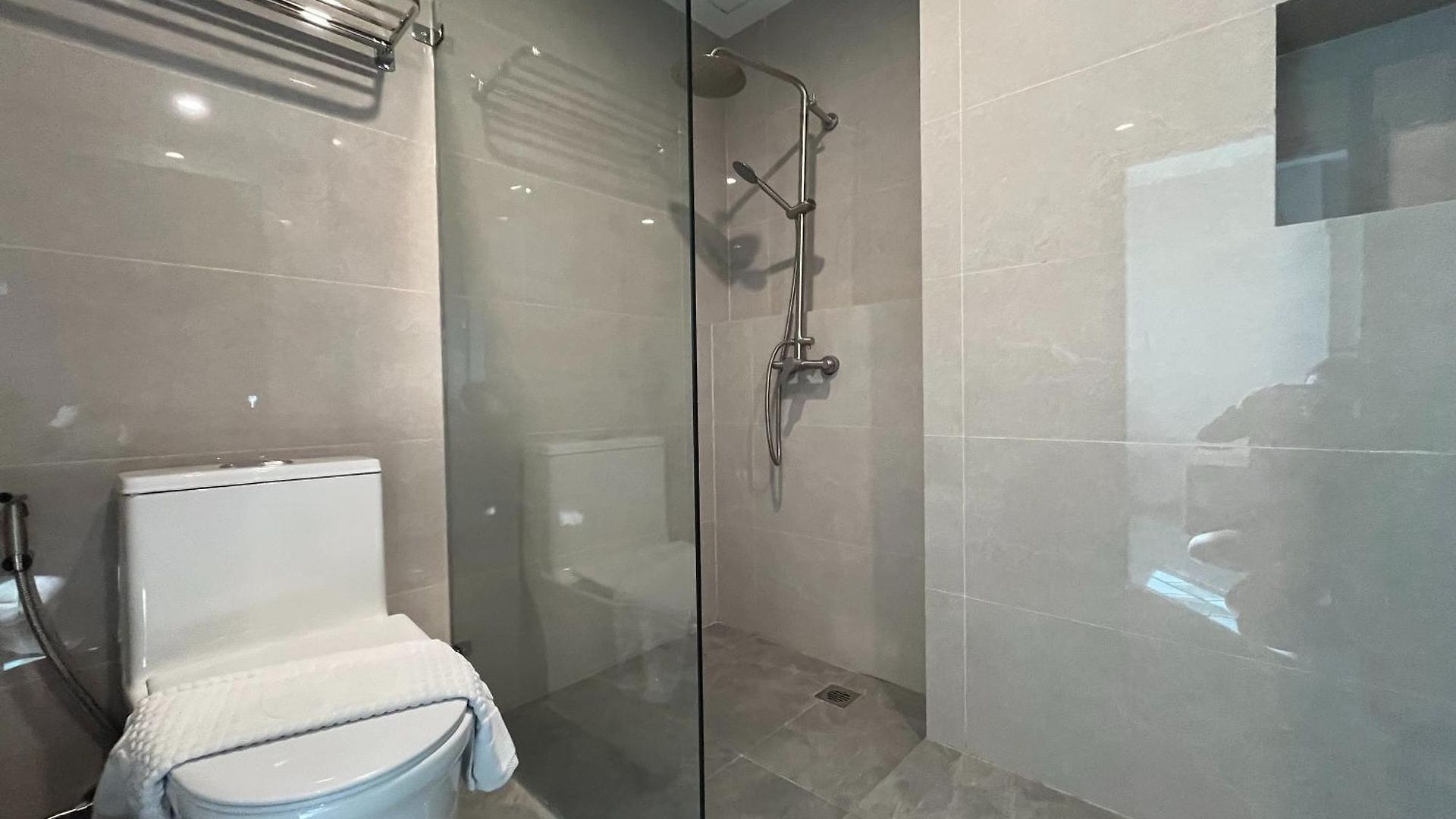โรงแรม Velin