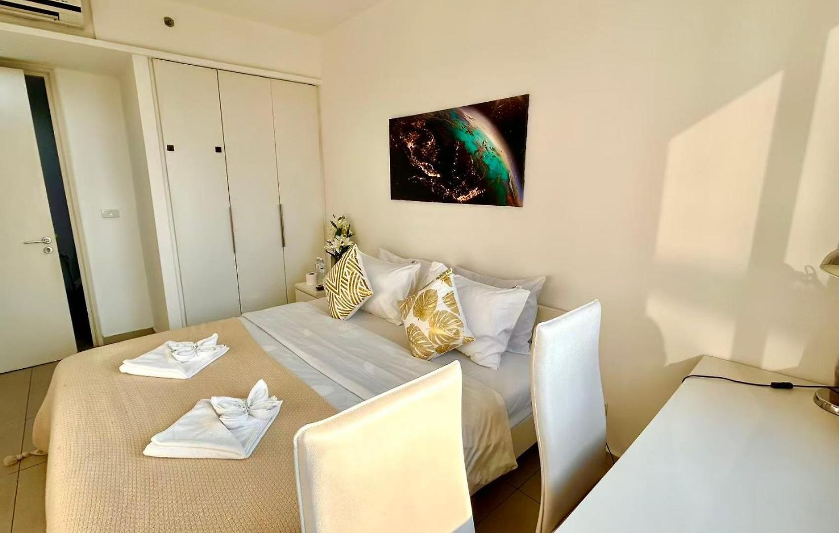 อพาร์ทเม้น Unixx Sea View Pattaya