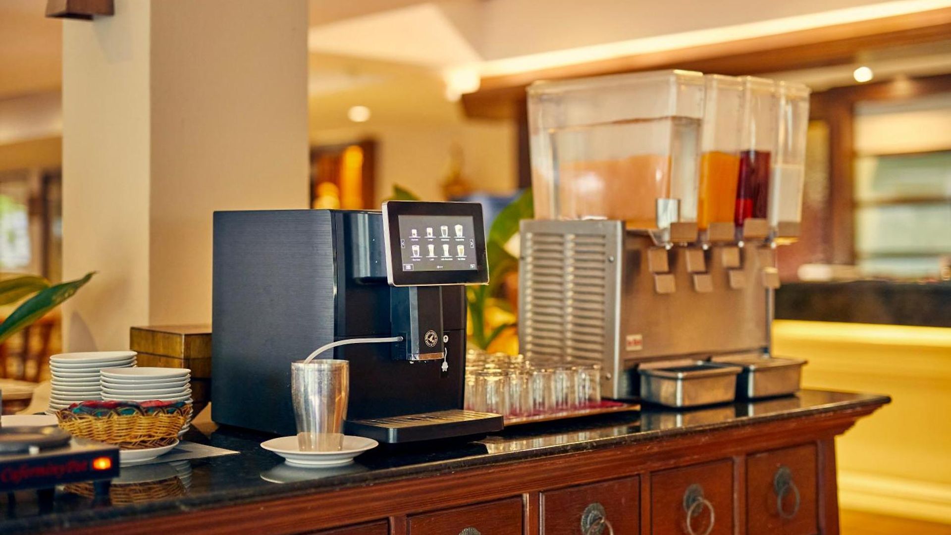 Avalon 5* Pattaya