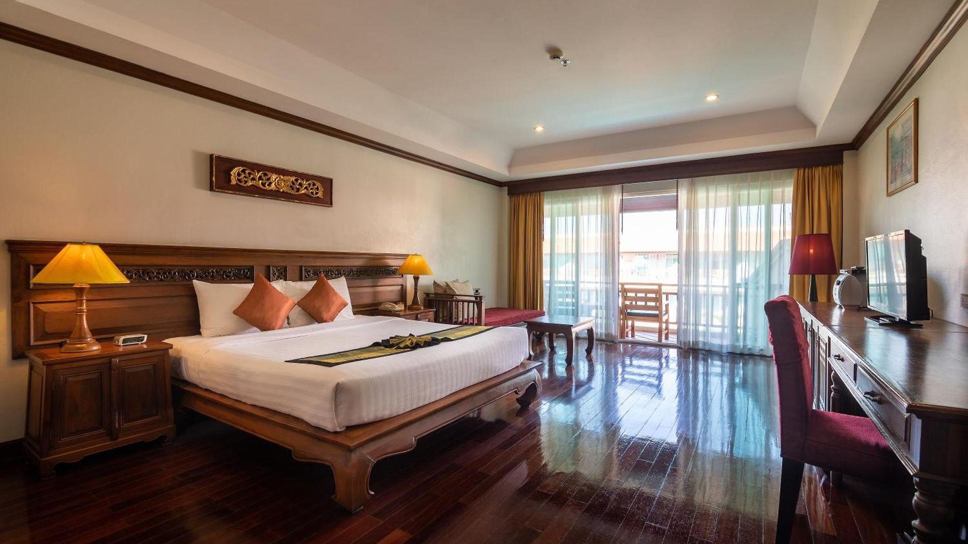 รีสอร์ท Avalon 5*
