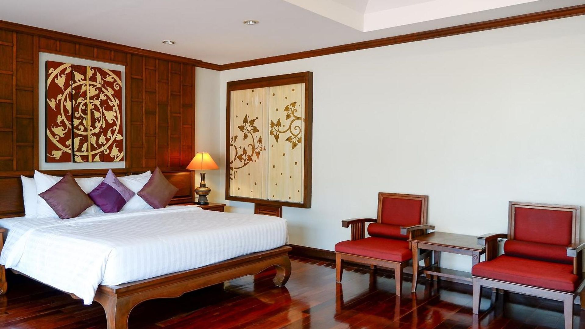 Avalon 5* Pattaya