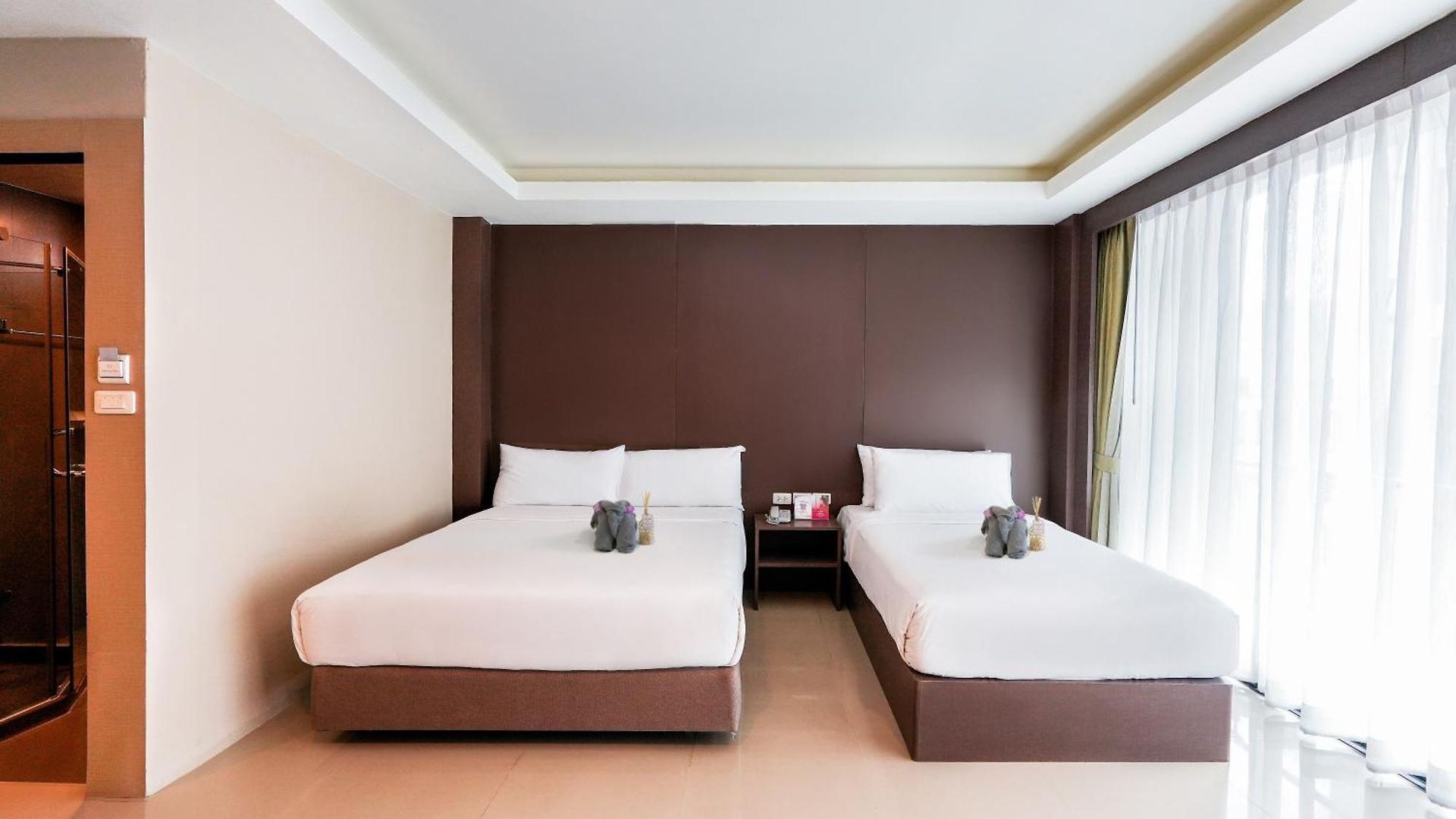 Glow โรงแรม Pattaya