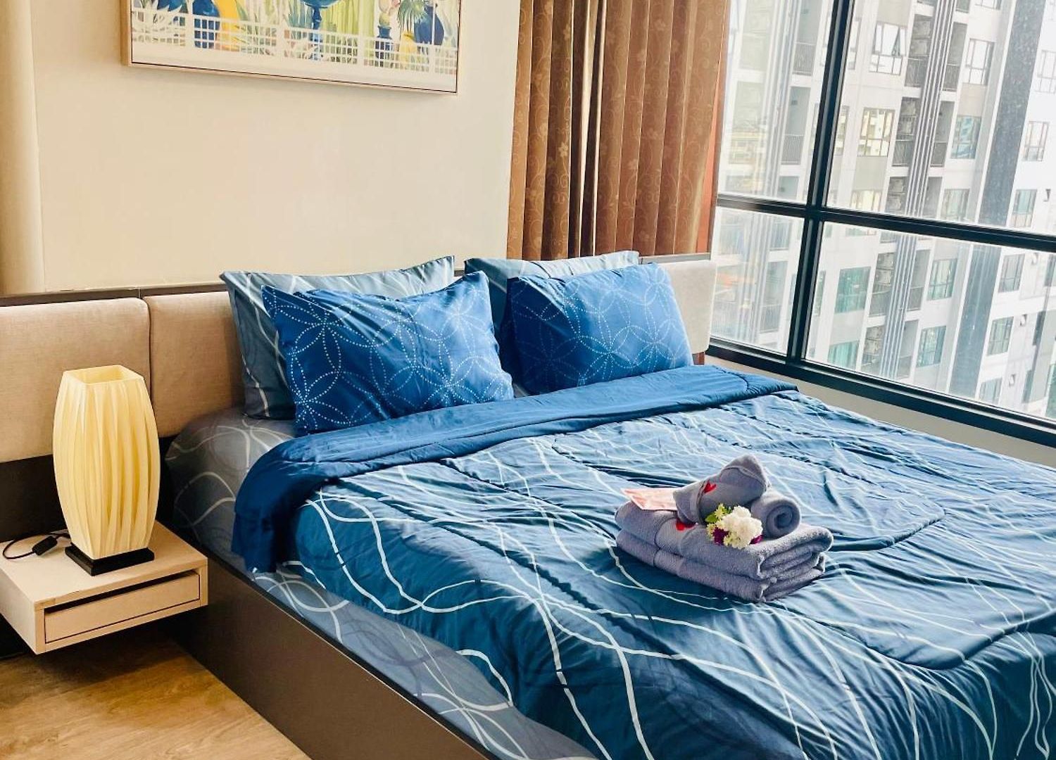 อพาร์ทเม้น The Base 2 Bed 2 Bath By Pupu