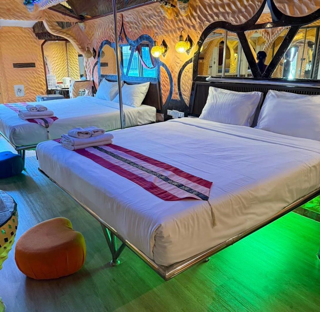 Hotel Penthouse 3*