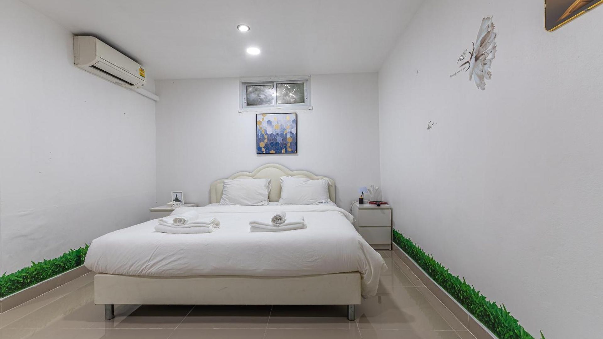 Luxury 5 Bedrooms Pool With Terrace วิลล่า *