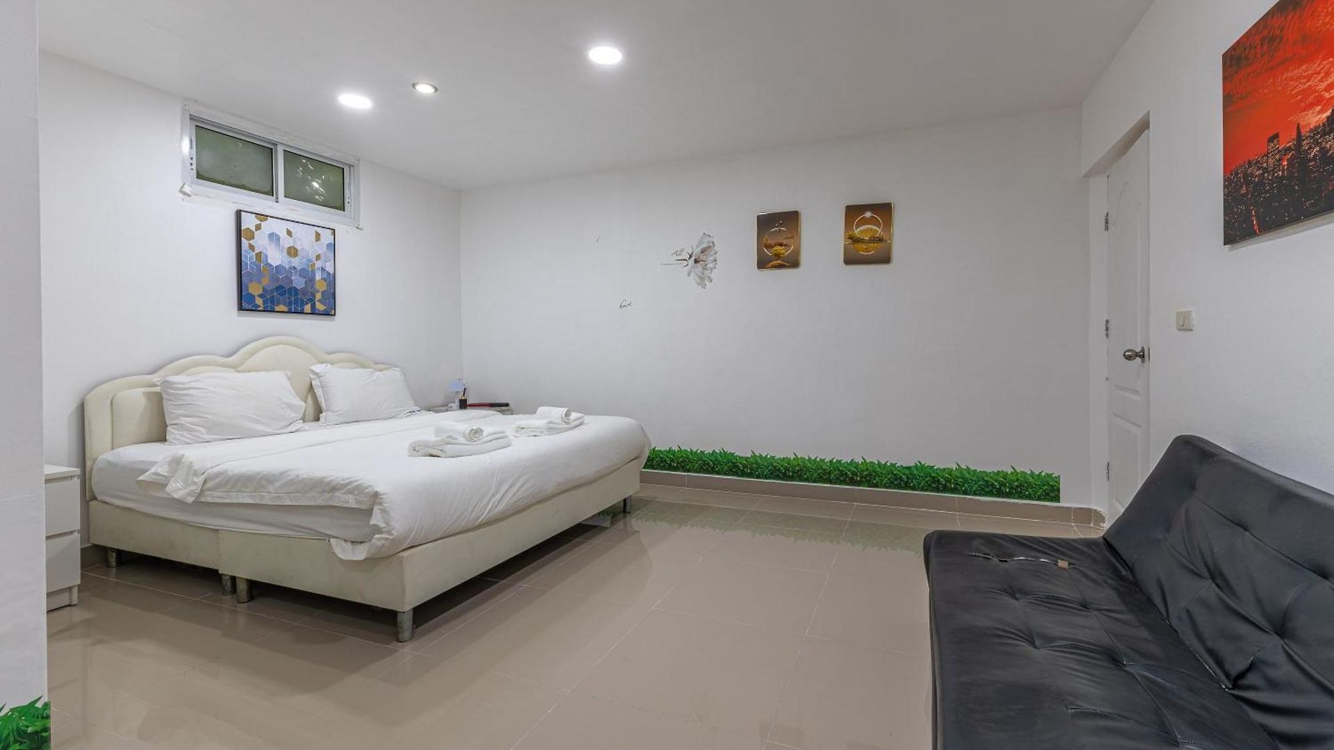 Luxury 5 Bedrooms Pool With Terrace *