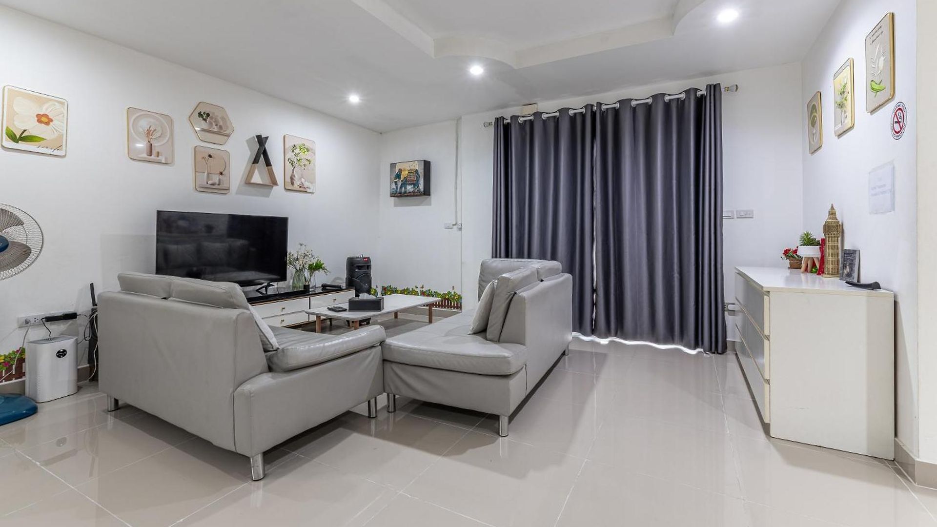 Luxury 5 Bedrooms Pool With Terrace * Pattaya
