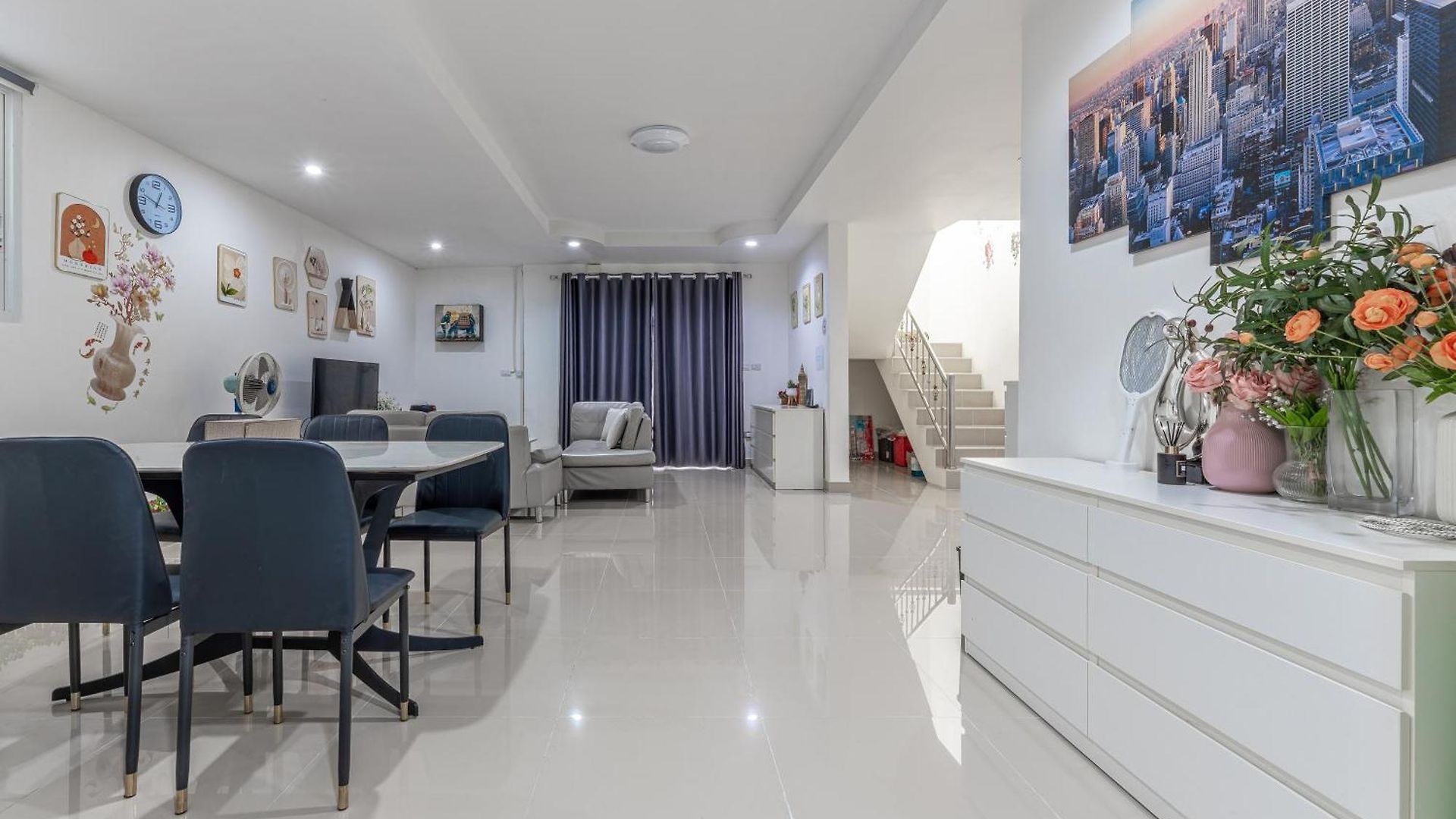 Luxury 5 Bedrooms Pool With Terrace วิลล่า