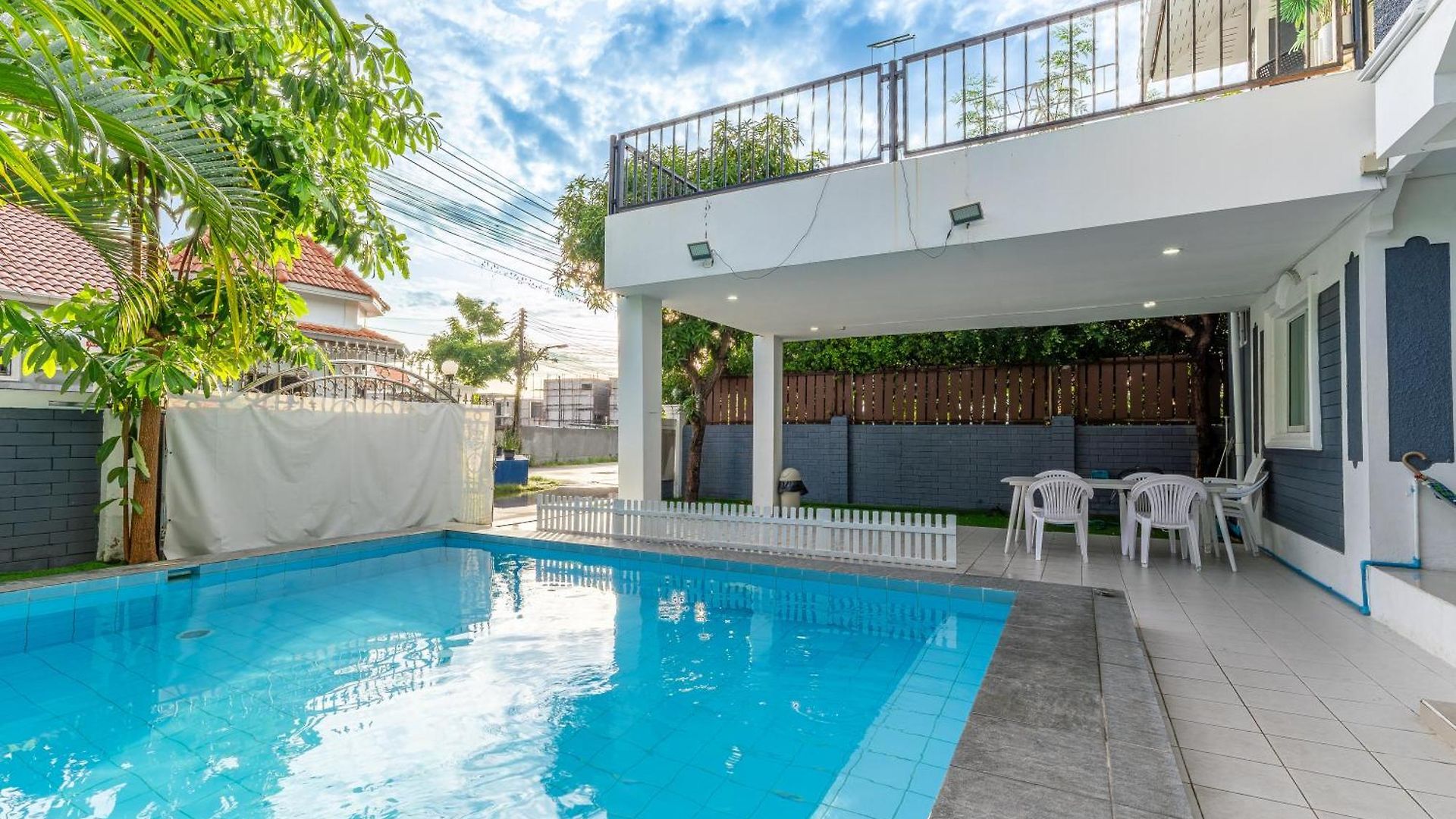 วิลล่า Luxury 5 Bedrooms Pool With Terrace