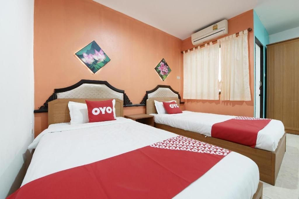 Inter Place โรงแรม 2*