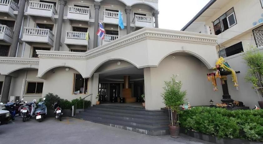 โรงแรมพำนักรับรอง Honey