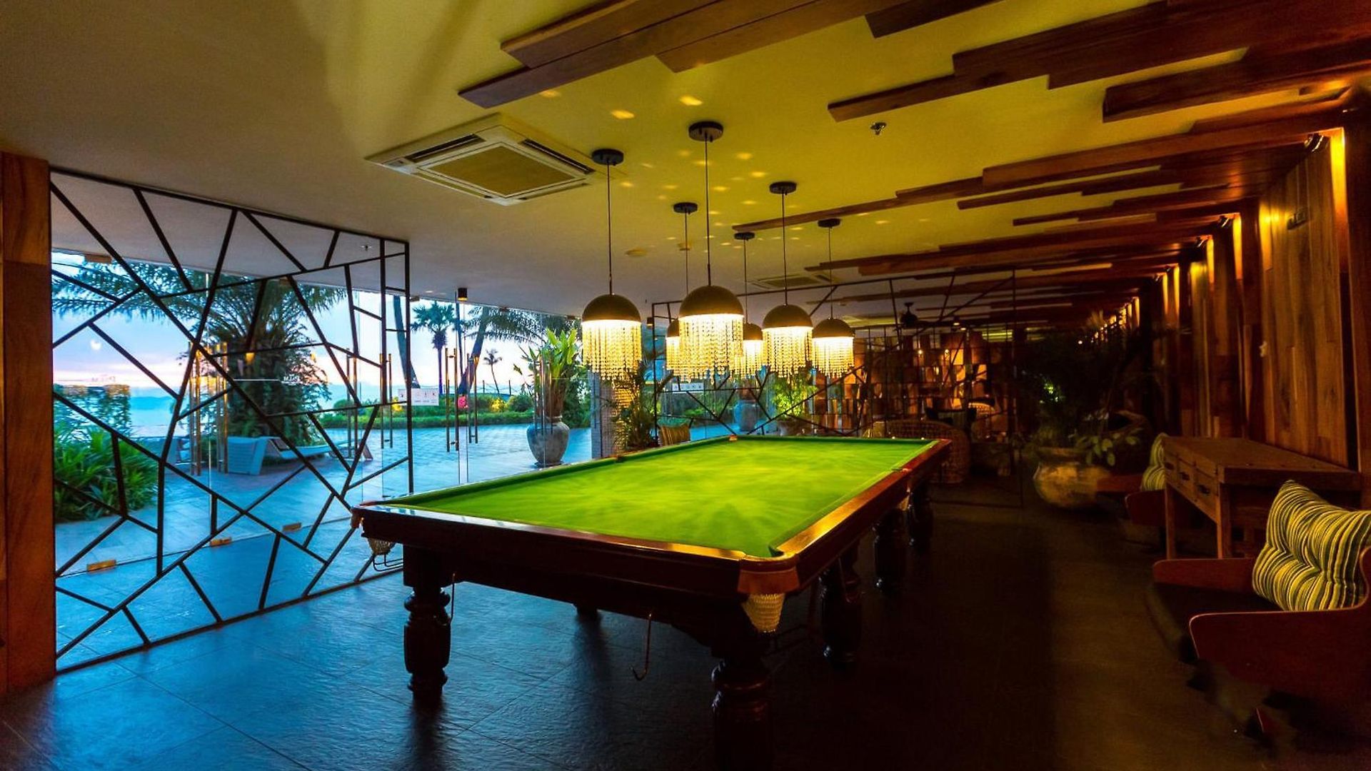 The Palm Wongamat X Monthstayz Thailand