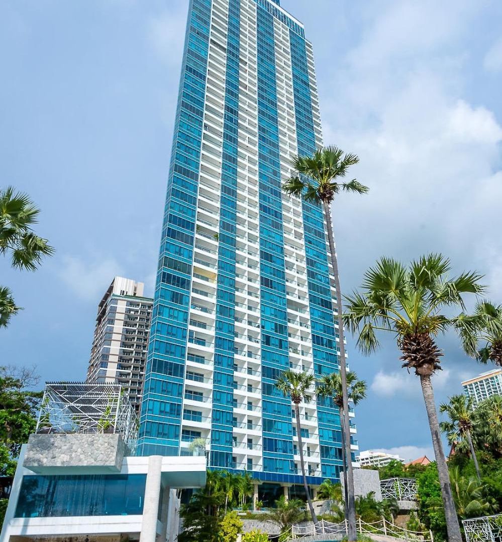 อพาร์ทเม้น The Palm Wongamat X Monthstayz Thailand