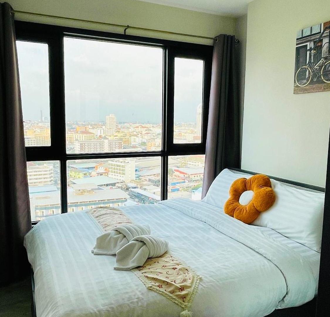 The Base 2 Bedroom 1 Bathroom อพาร์ทเม้น