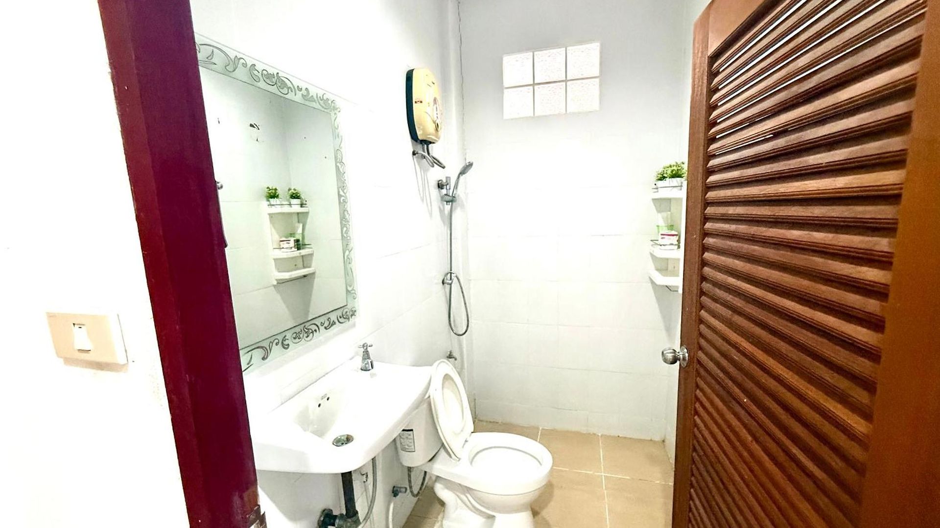 Warisa Grand 3 Bedroom Villa Pattaya