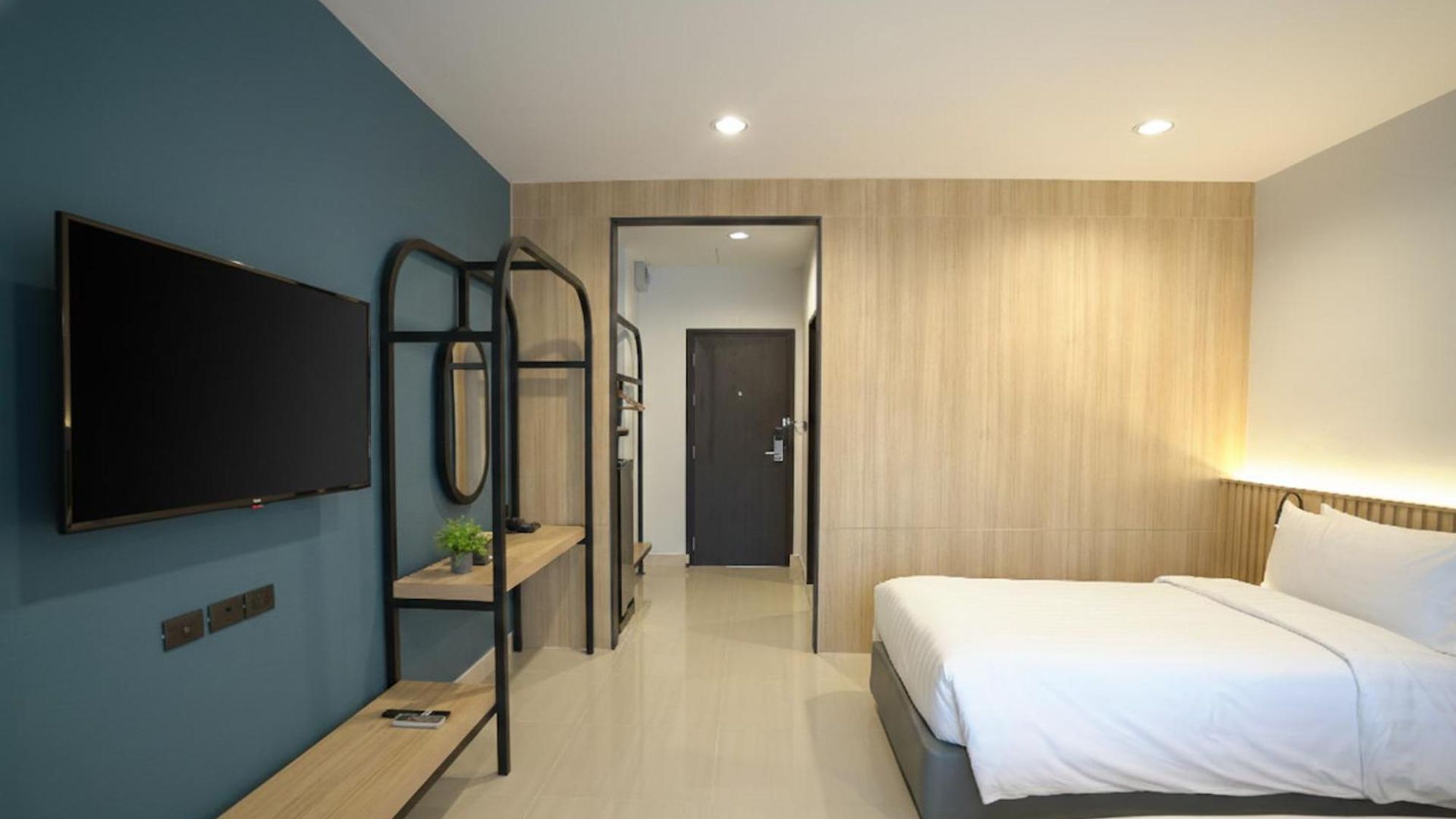 โรงแรม Manditel North