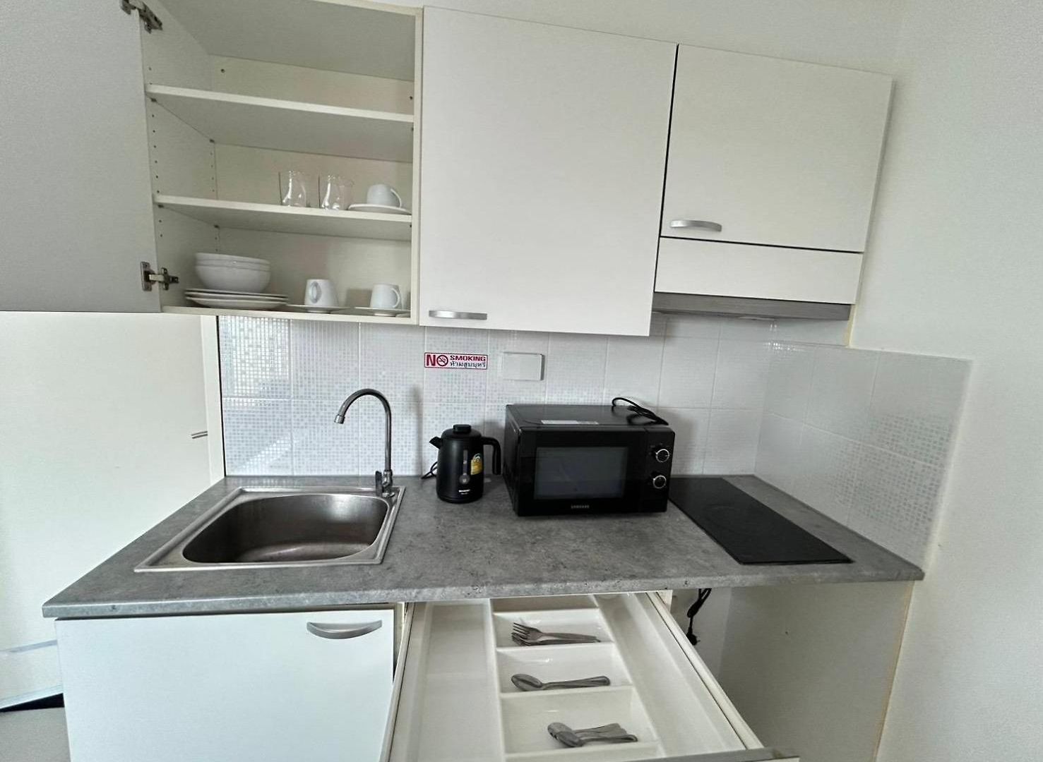 Cirrus โรงแรม 4*