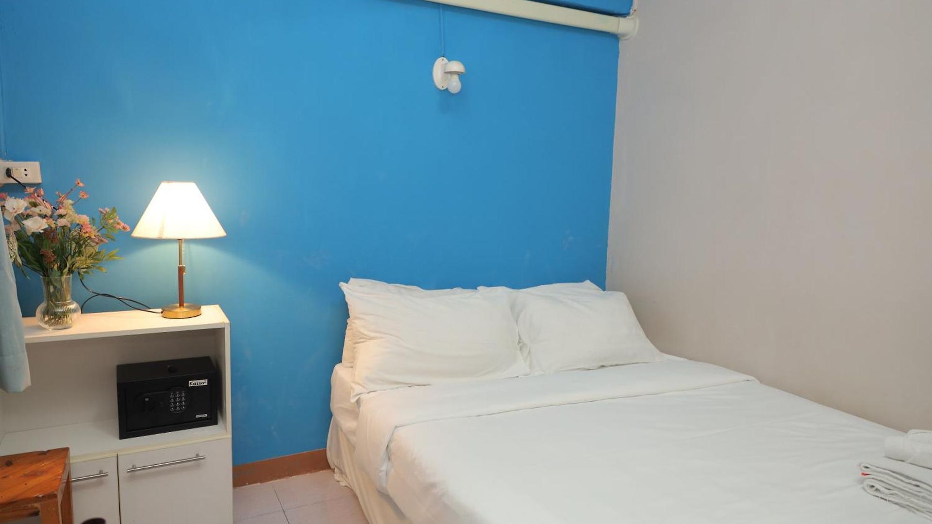 โรงแรม Happy Residences 2 3*