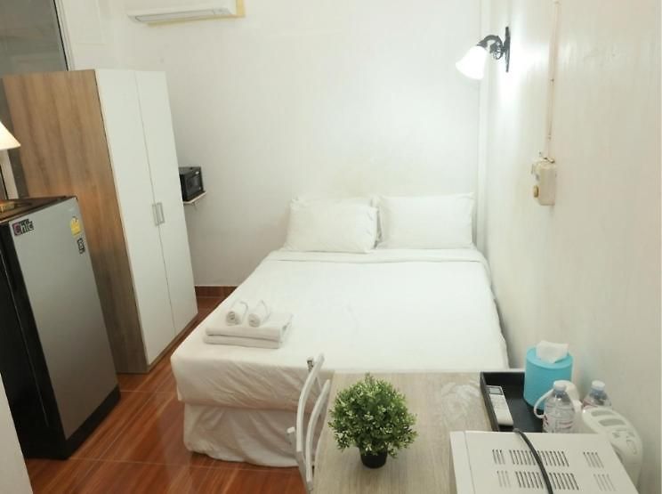 โรงแรม Happy Residences 2 3*