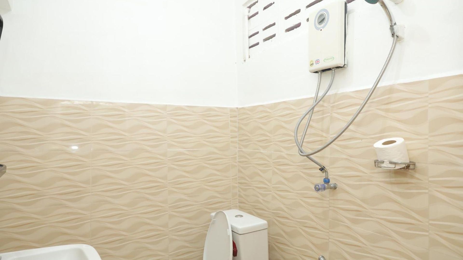 Happy Residences 2 3*