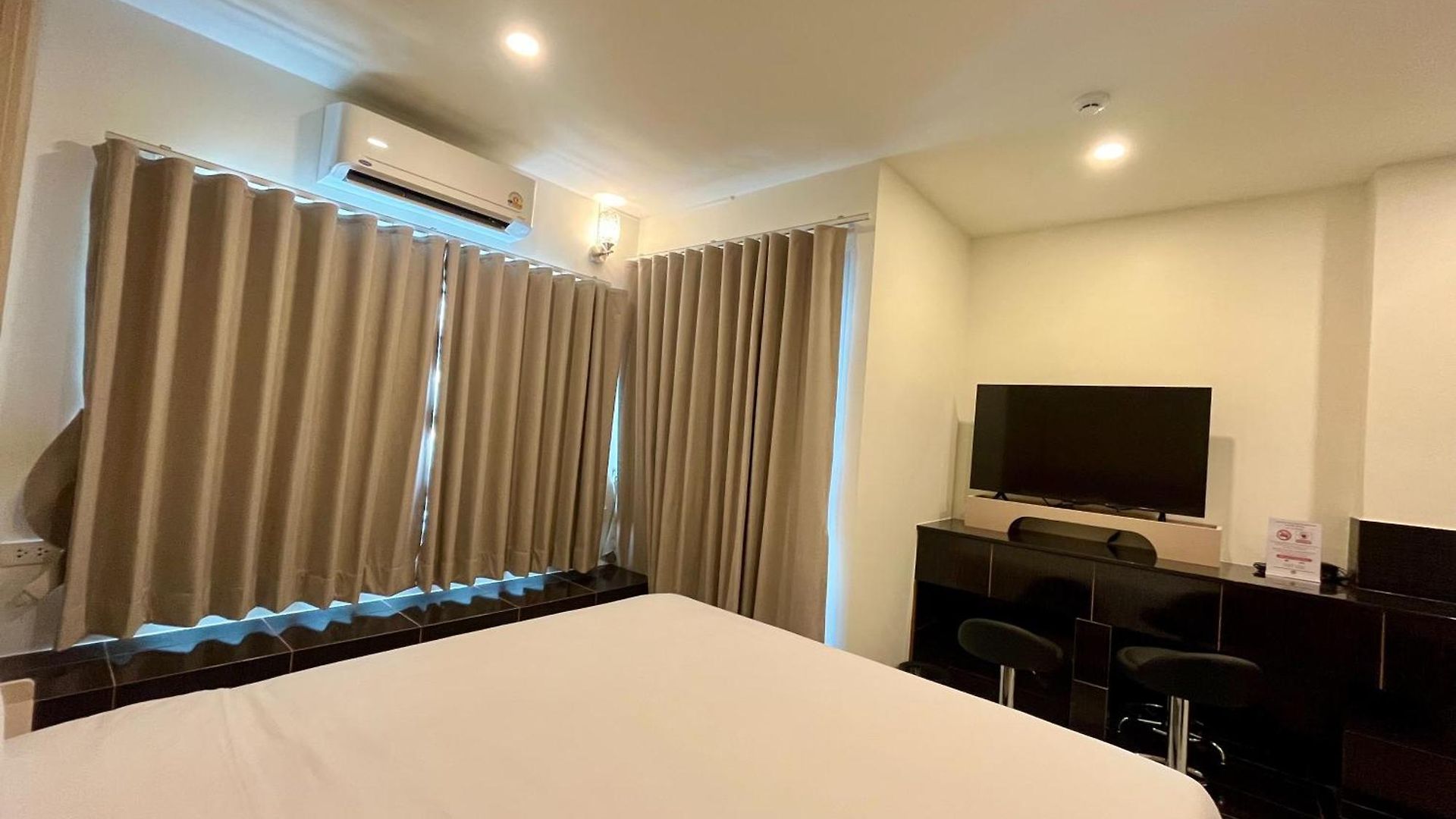โรงแรม Df 3*