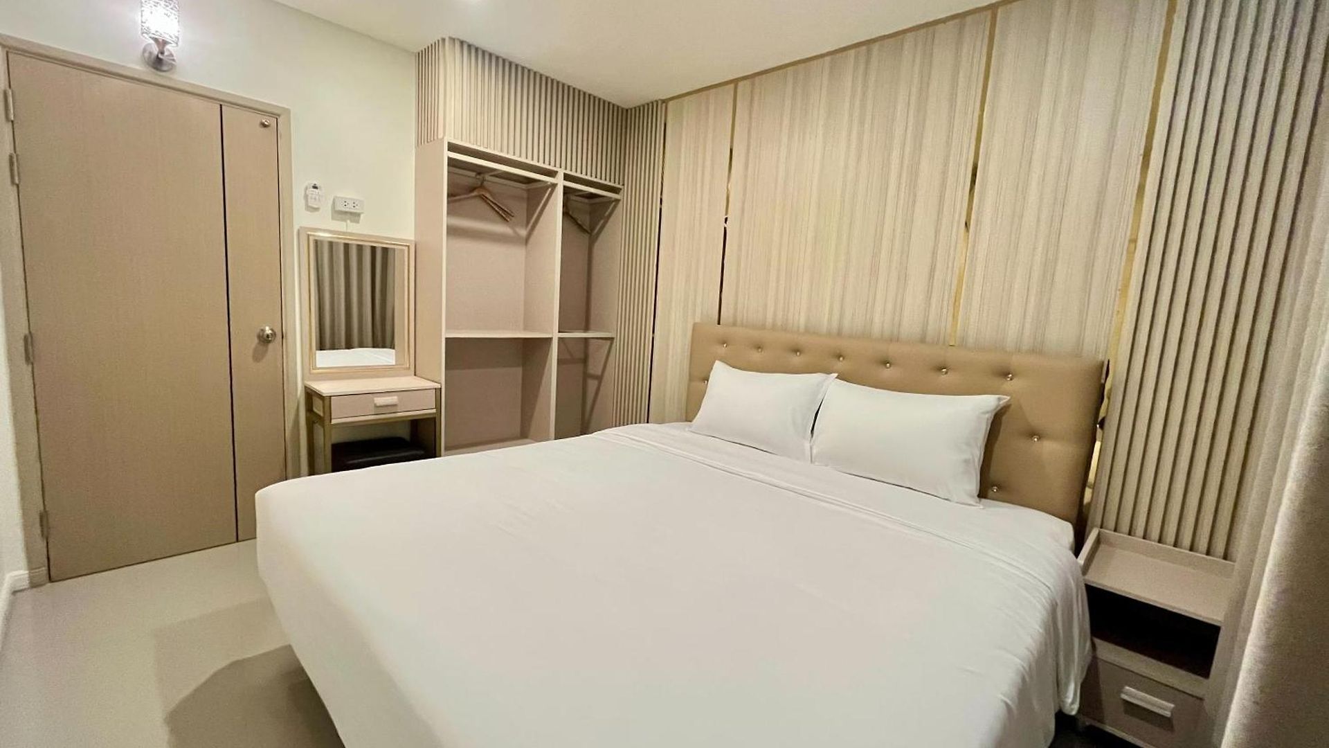 โรงแรม Df Pattaya
