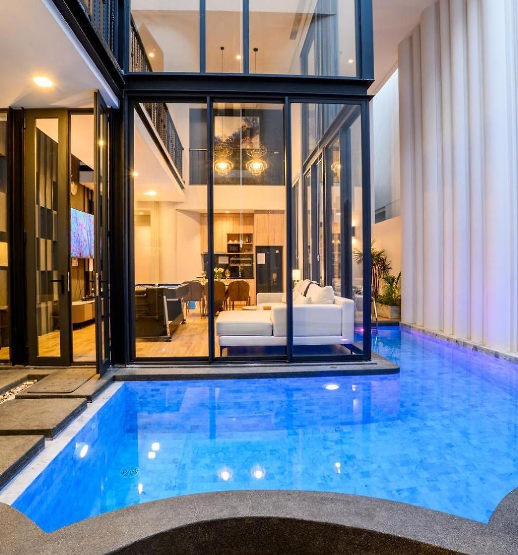 วิลล่า Modern 4br Pool In Good Location *