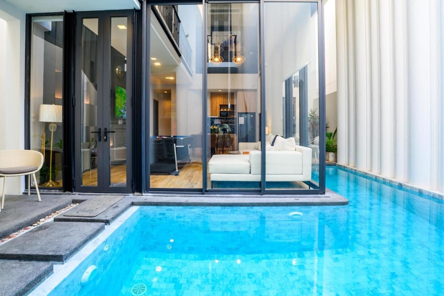 Modern 4br Pool In Good Location *