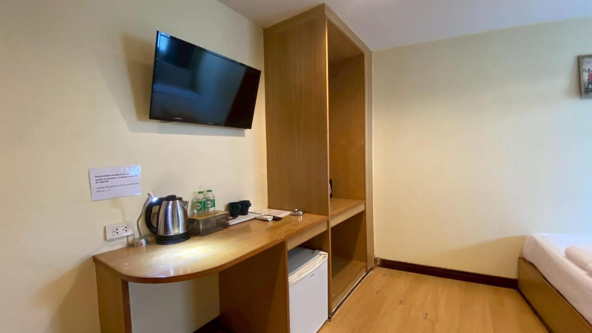 Sea Place Soi 7 โรงแรม *
