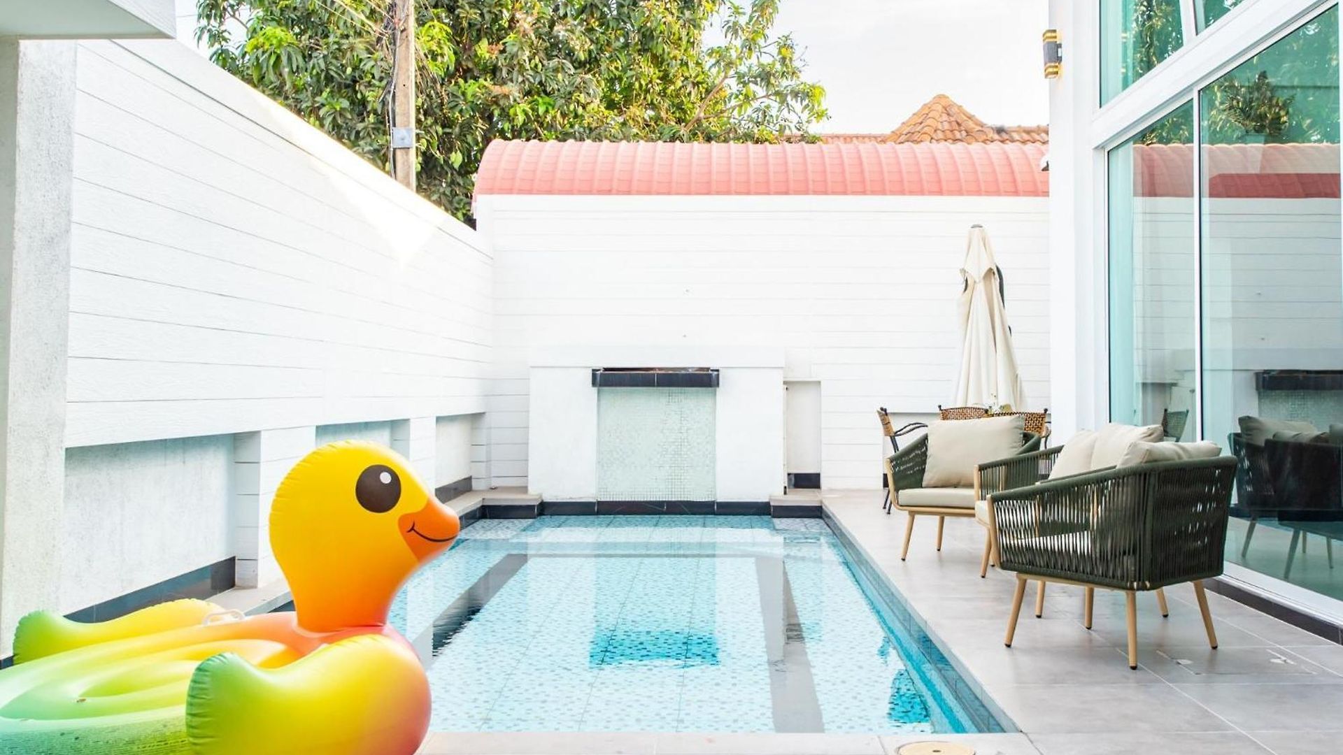 Lagoon Breeze 4br Pool Near Walking Street *