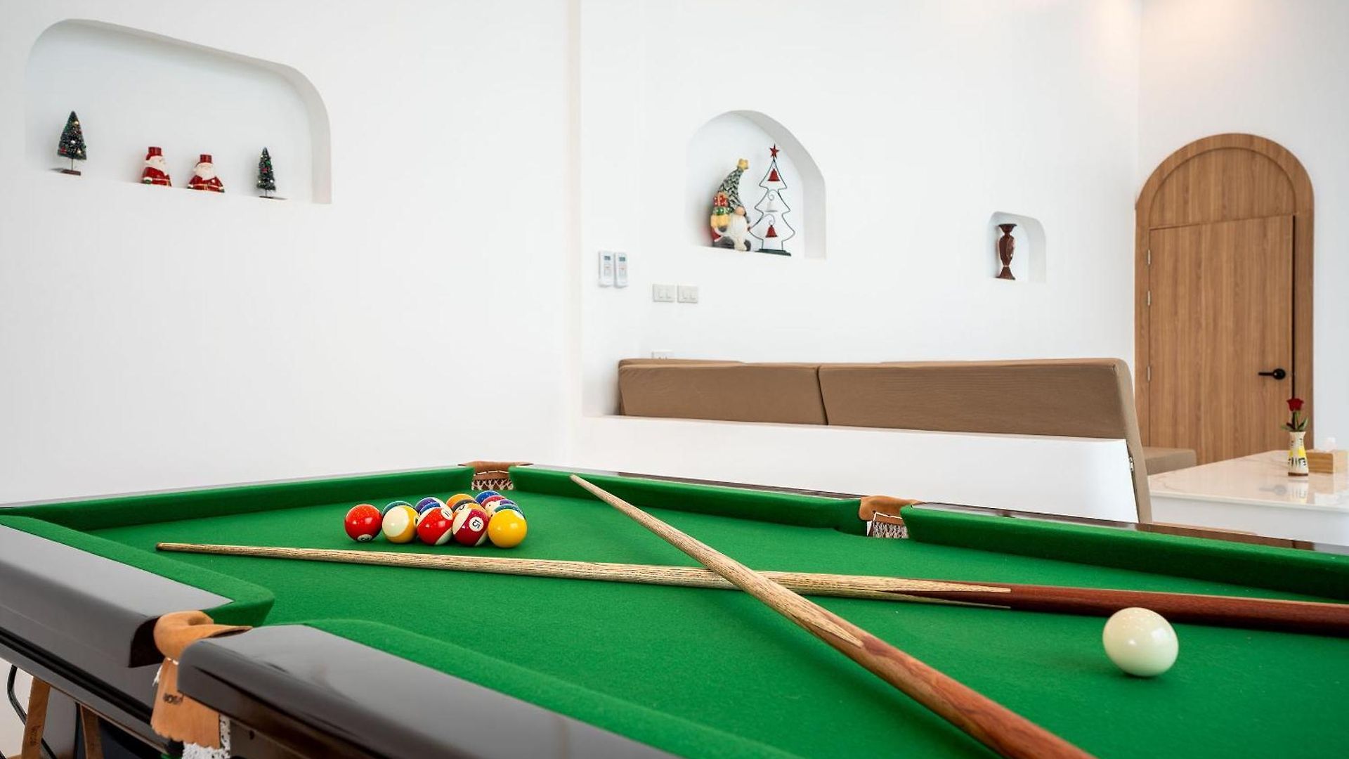 Walking Street 5 Bedroom 7bath Ktv Swimming Pool Pattaya