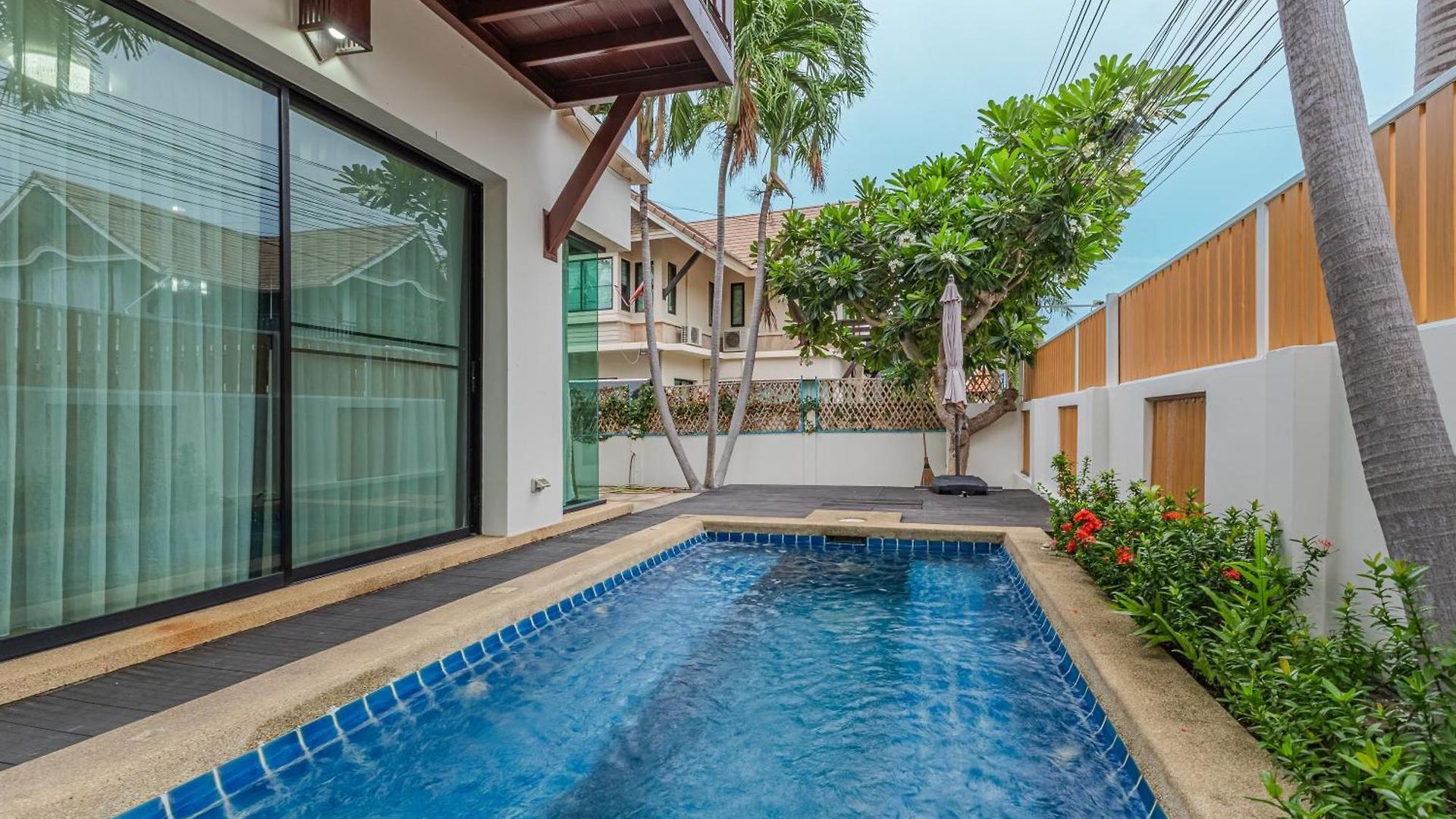 วิลล่า Thai 3b Pool Near Hollywood *