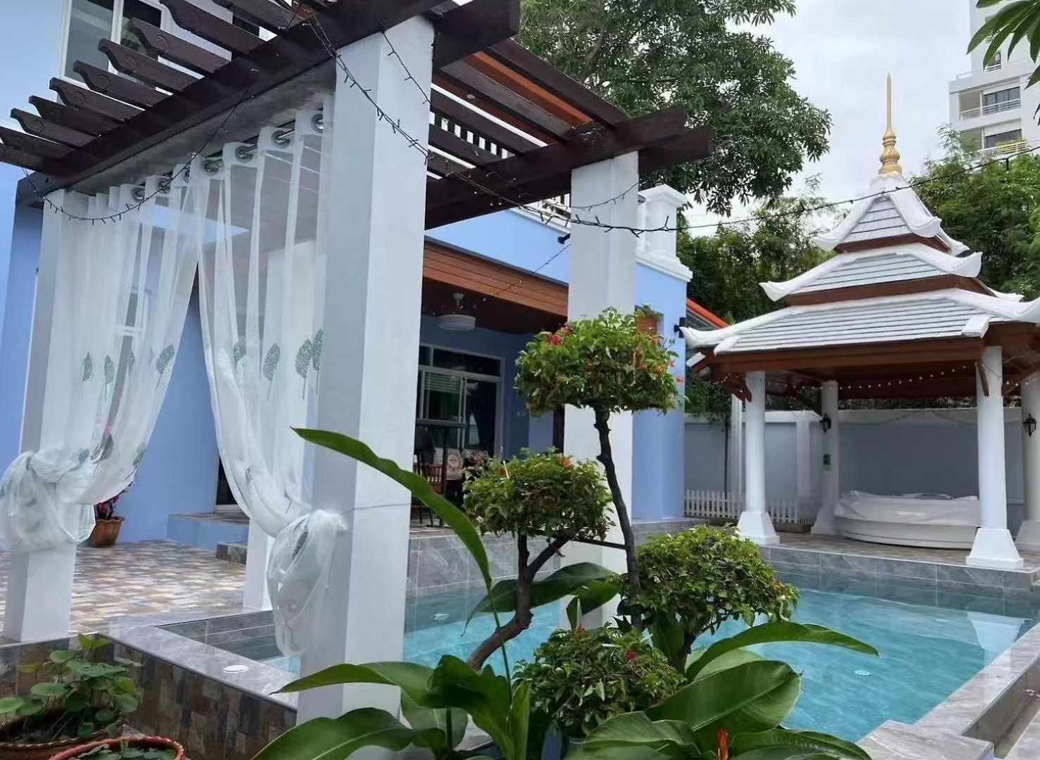 G Thai Happy Pool วิลล่า