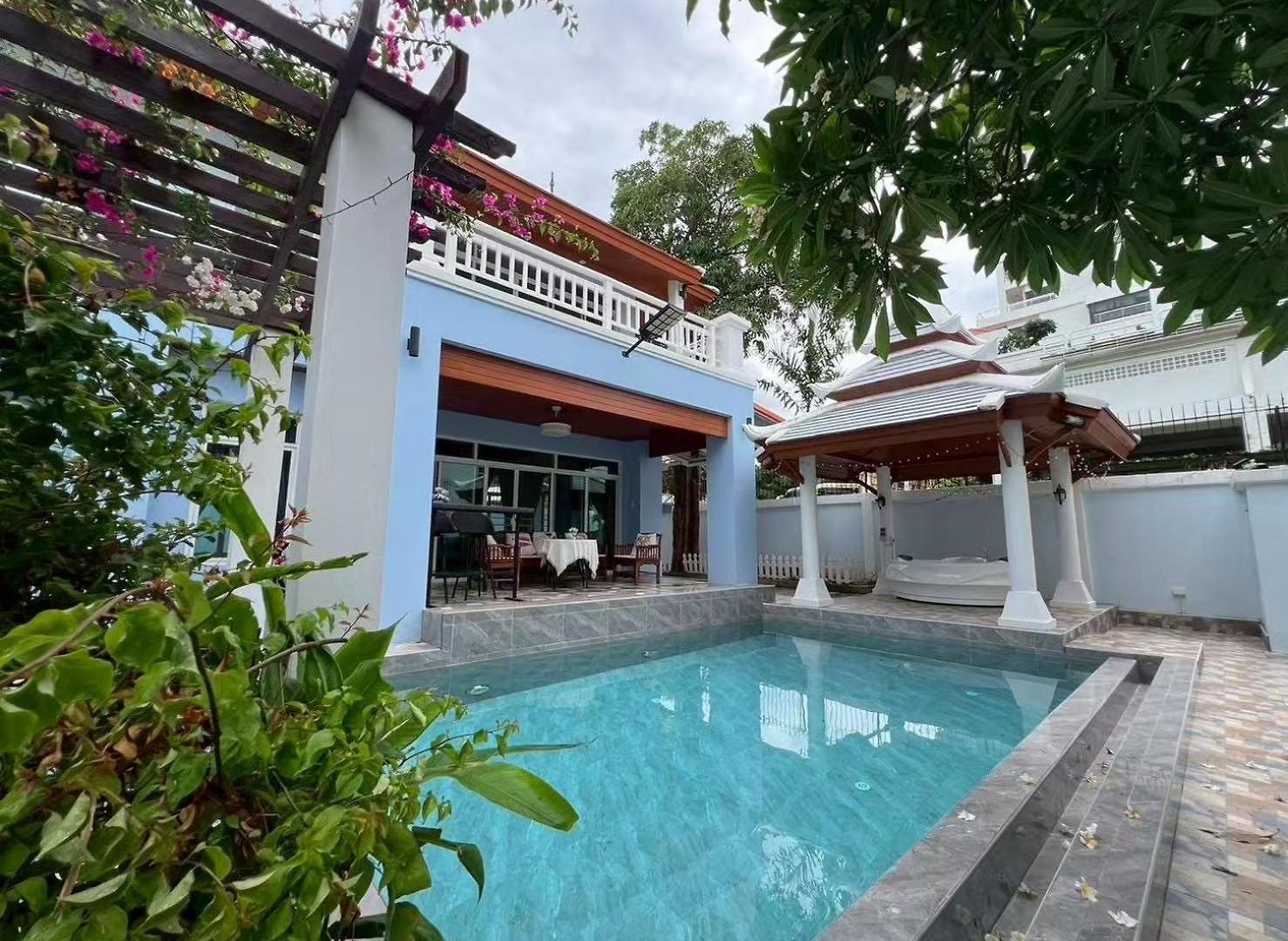 G Thai Happy Pool วิลล่า