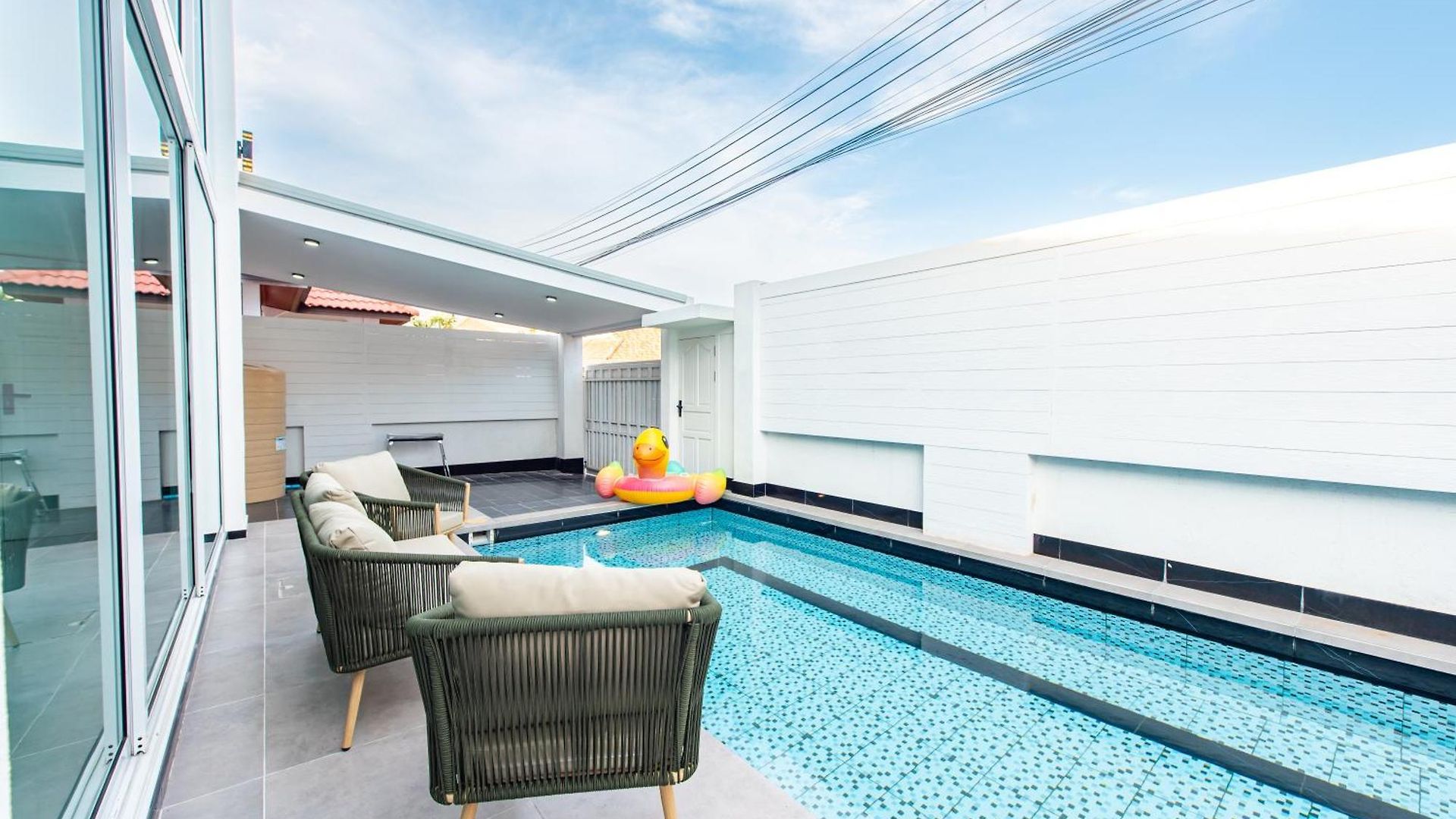 วิลล่า Lagoon Breeze 4br Pool Near Walking Street Pattaya