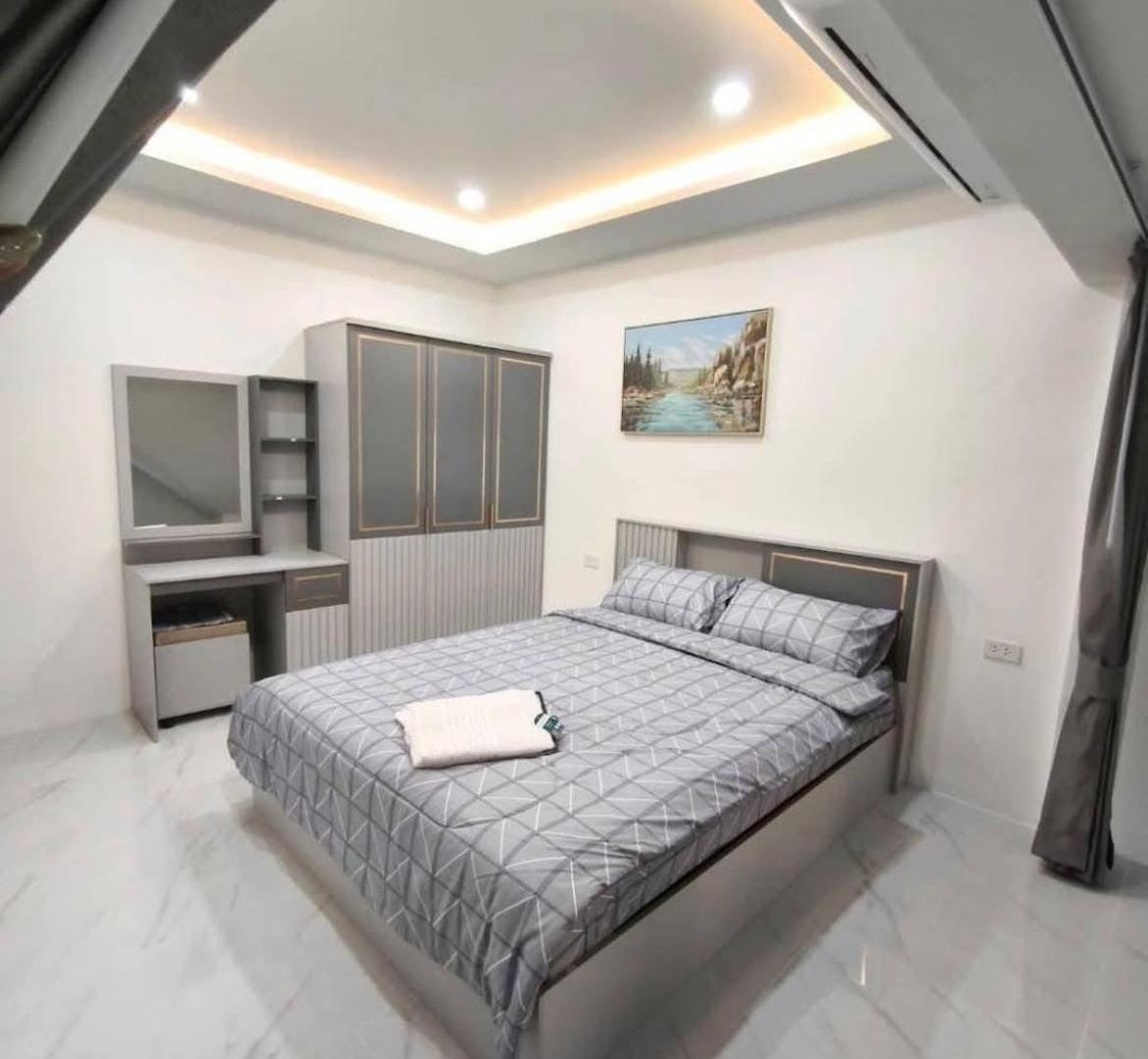 Corrib Village Phratamnak Cozy 4 Bdr Pool