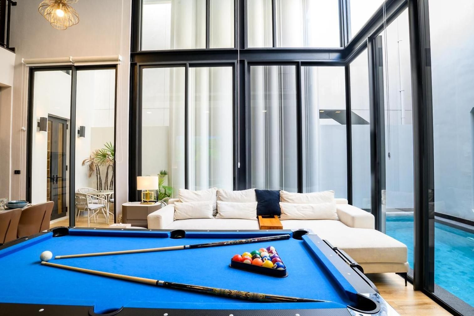 วิลล่า Modern 4br Pool In Good Location *