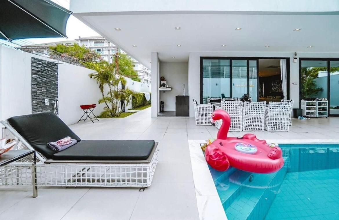 1600m Nearly Walkstreet Elevator Pattaya
