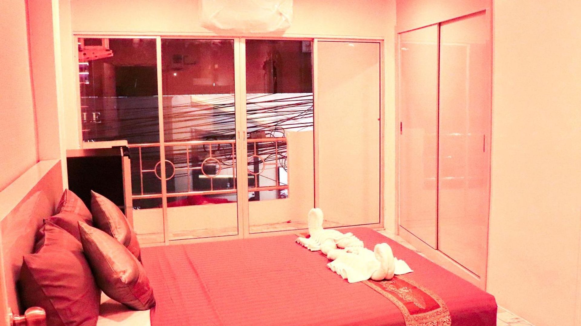 Galaxy Inn, Pattaya