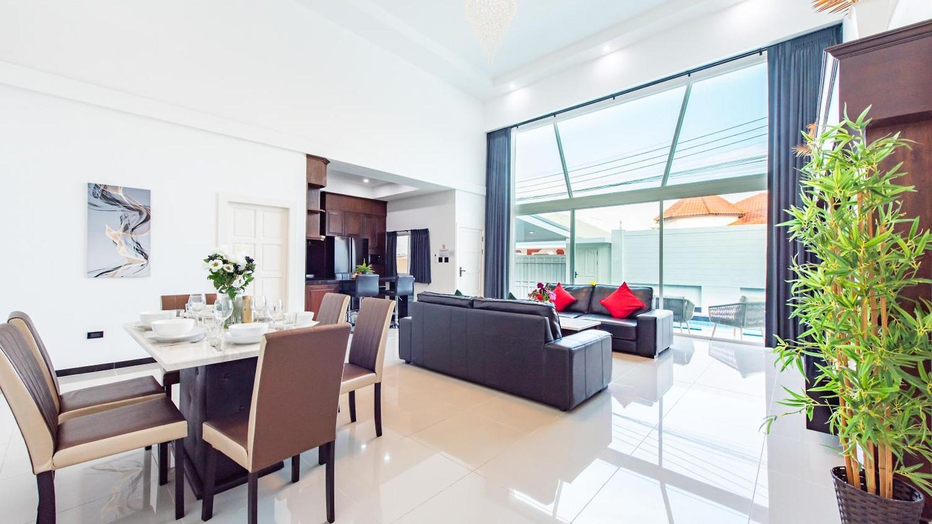 Lagoon Breeze 4br Pool Near Walking Street * Pattaya