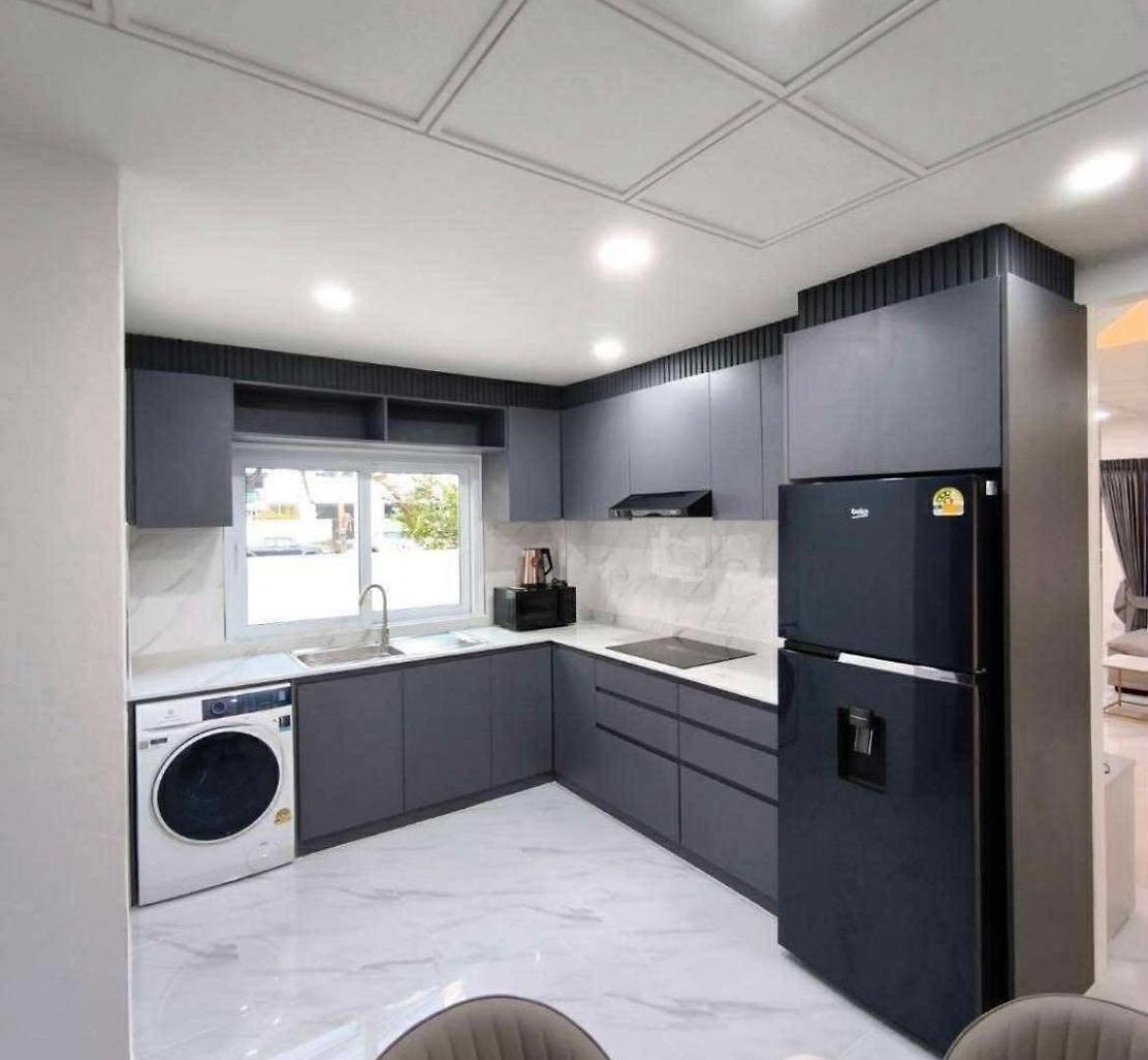 Corrib Village Phratamnak Cozy 4 Bdr Pool * Pattaya