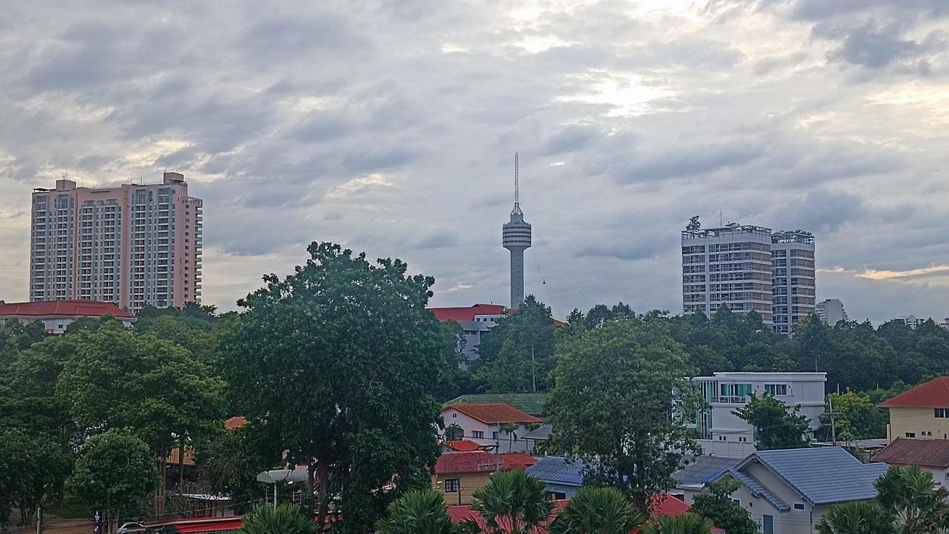 Therizinpattaya อพาร์ตโฮเทล Pattaya