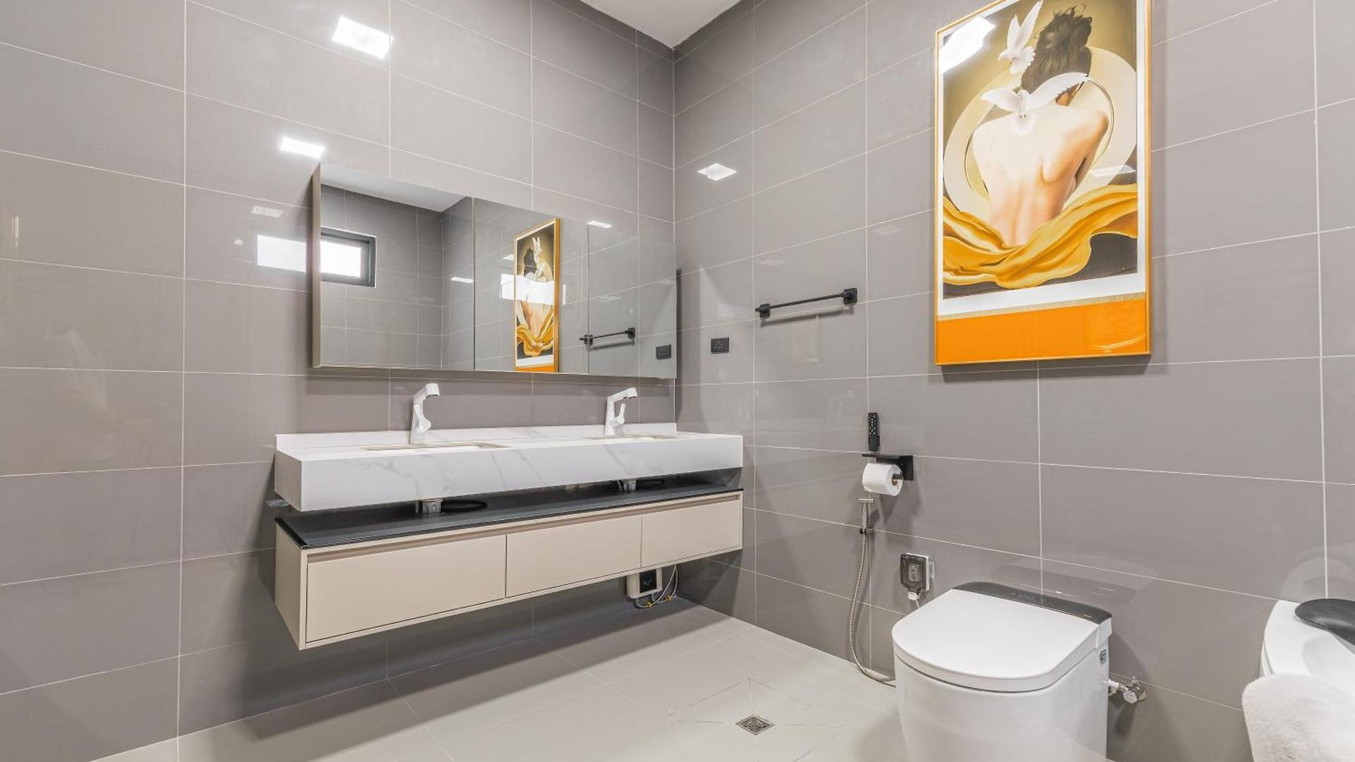 Luxury 6b Lagoon With Swimming Pool *