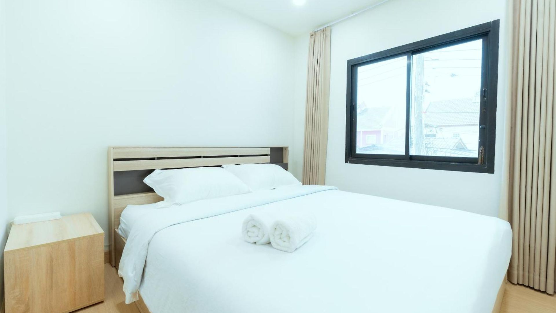 วิลล่า 49spvilla 近步行街中天海滩别墅 Pattaya