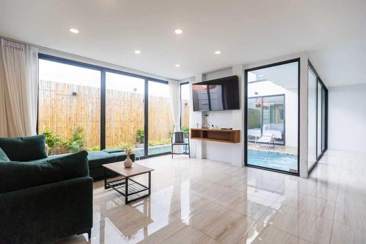 Susu 4br Ktv Terrace Swimming Pool Near Walking Street Villa