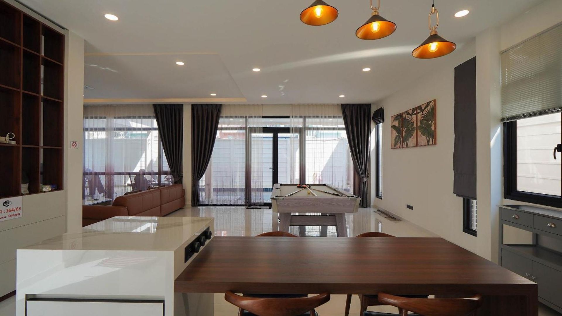 Amarin - Huge 7 Bedroom Private Pool House In Next To Walking Street วิลล่า Pattaya
