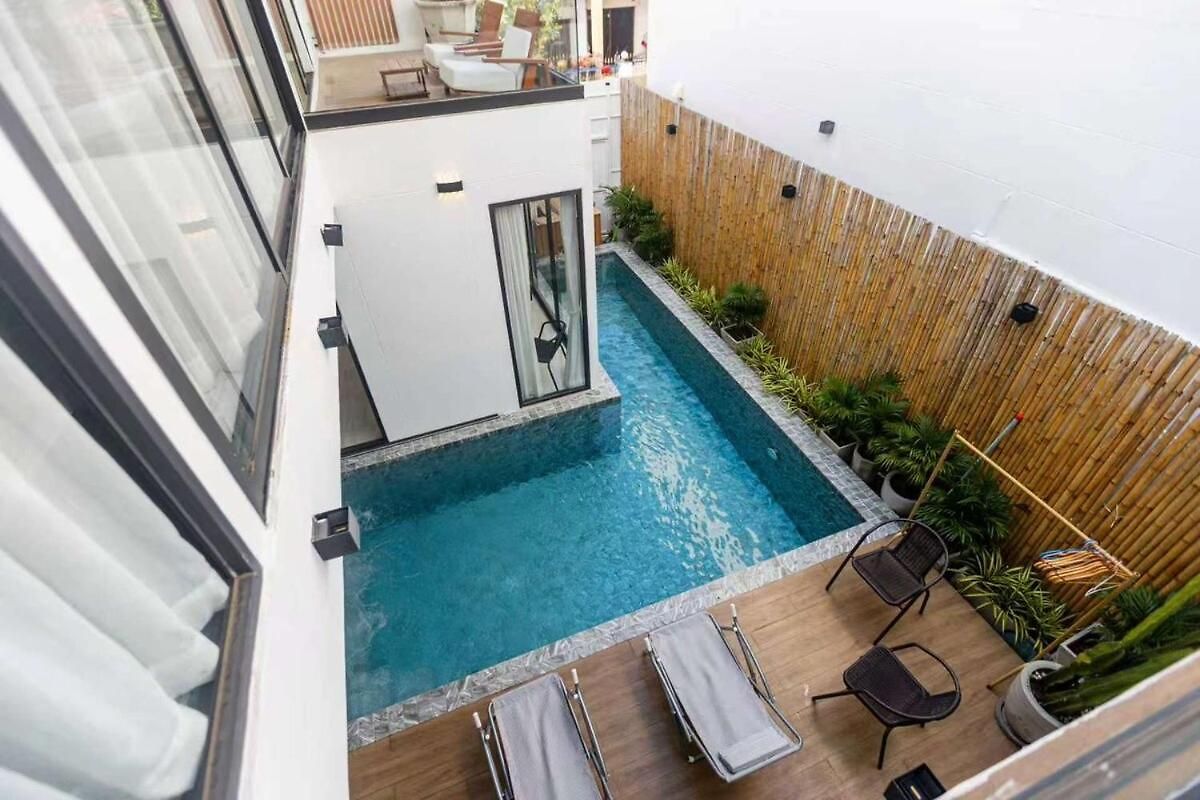 Susu 4br Ktv Terrace Swimming Pool Near Walking Street Villa Pattaya