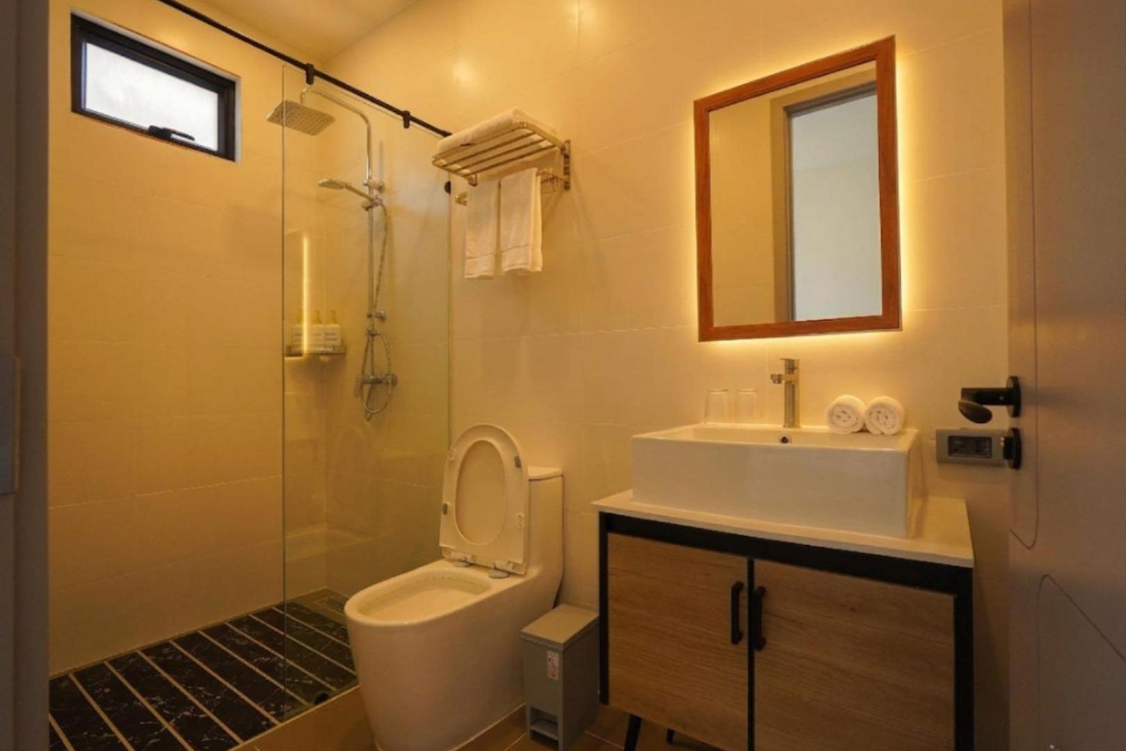 Amarin - Huge 7 Bedroom Private Pool House In Next To Walking Street วิลล่า Pattaya